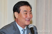 [포토]축사하는  새누리당 강창희 의원