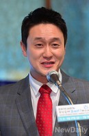 [포토]기자회견 사회 맡은 김원효