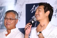 [포토]영화 해적, 명품 악역 연기펼친 이경영-김태우