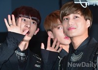 [엠카10주년]회전캠에 인사하는 엑소-K