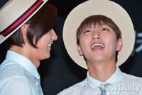 [엠카10주년]삼촌미소 짓는 B1A4 산들