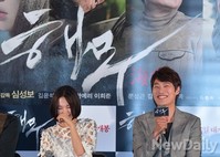 [포토]해무, 이희준의 집념으로 웃음짓는 한예리