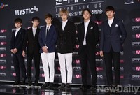 [포토]엔터테이너스, 제작발표회 등장한 틴탑