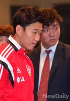 [포토]강남에 등장한 손흥민