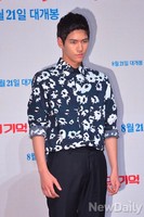 [포토]내연애의기억 해병대 전역자 연기한 김현준..아직 미필