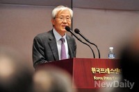 [포토]안보강연 하는 조갑제 대표