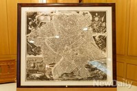 [포토]박근혜 대통령이 교황에게 받은 선물은?