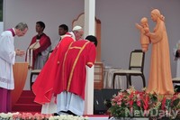 [포토]프란치스코 교황, 한국 순교자들의 시복 미사