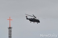 미사 후 해미읍성 떠나는 교황