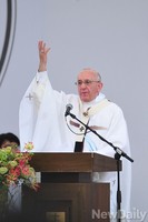 교황 강론에서 외친 말 