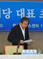 [포토]김무성 새누리당대표 초청 관훈토론회