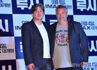 [포토]배우 최민식, 영화'명량' 흥행에 이어 이번엔 뤽베송 감독과..