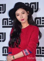 [포토]빨간 원피스을 입은 현아