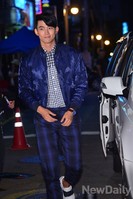 [포토]강남에 등장한 택연