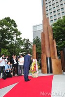 [포토] '조선어학회 사건' 희생자 33인 기념탑 건립