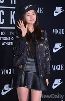 [포토] 정소민, 오늘의 드레스코드는 블랙