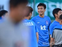 [포토] 센추리클럽 가입 앞둔 이동국