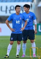 [포토] 베네수엘라전 대비 훈련하는 박종우-손흥민