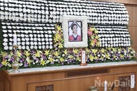 [포토] 영정사진 속에 밝게 웃고있는 故권리세