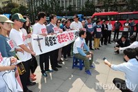 [포토] 공화당, 세월호 동조단식 중단 삭발식 진행