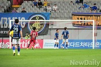 [포토] 윤주태의 선제골로 앞서가는 FC서울