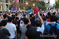 [포토] 일베 회원들 앞에서 연설하는 변희재 대표