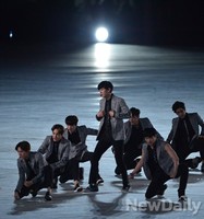 [인천AG] 축하공연하는 엑소