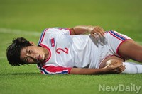 [인천AG] 쓰러진 북한 윤송미 '부상 위험'