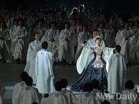 [인천AG] 축하공연 하는 조수미