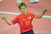 [인천AG] 세팍타크로 결승, 득점 후 환호하는 정원덕 선수