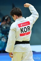 [인천AG] 남자유도 단체전, 몽골 누르고 결승 진출