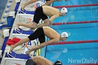 [인천AG] 400M 출발신호와 동시 스타트하는 박태환