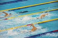 [인천AG] 박태환 제친 쑨양 '조금씩 앞서가'