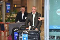 [포토] 슈틸리케 감독과 아르모아 수석코치 동반입국