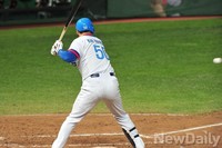 [인천AG] 첫타석에 2타점 2루타 때려낸 김현수