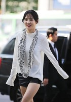[포토] 넥러쉬, 시스루에 핫팬츠 입고 나타난 배우 윤승아