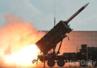 [포토] 발사대에서 불뿜으며 발사된 패트리어트