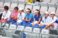 [인천AG] 테니스 여자단식 응원하는 대표팀 선수들