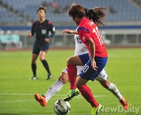[인천AG] 한국 여자축구, 4강 진출 상대는 북한