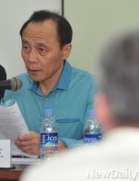 [포토] 이성호 교수 '학교 선택권의 의미' 발제