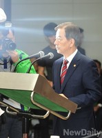 [2014국감] 국정감사, 업무보고 하는 한민구 장관