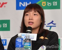 [KOVO] 각오 밝히는 한국도로공사 김혜란 선수
