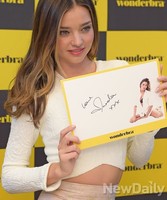 [포토] 명동에 등장한 미란다커 