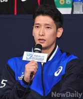 [KOVO] 각오 말하는 현대캐피탈 문성민