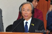 [2014국감] 업무보고 하는 이주영 해수부장관