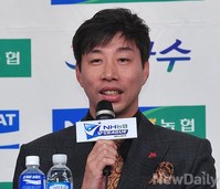 [KOVO] 새시즌 각오 밝히는 김세진 감독