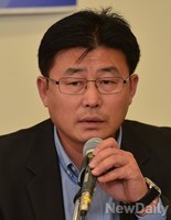 [포토] 대북전단 살포 좌담회 참석한 안명철 대표