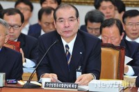 [2014국감] 국감 출석한 이종구 수협회장