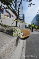 [포토] 판교 붕괴사고 추모하는 국화