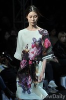 [서울패션위크] 송자인 '자연친화적인 컬러와 디자인'